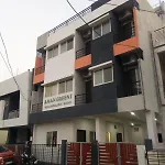 Modern Efficient Studio Flat With Equipped Pantry